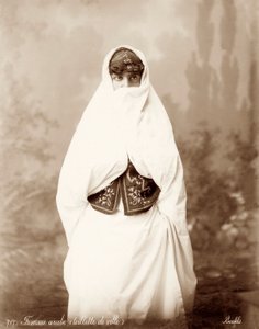 Palesztin jelmezt viselő nő, 1867-98 körül